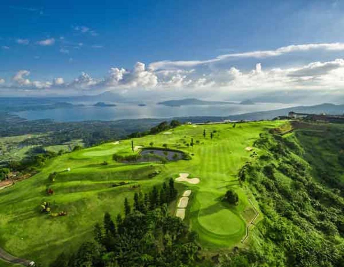 Splendido Tagagtay Taal Lake Staycation Free Parking Netflix No Free Pool Tagaytay City Ngoại thất bức ảnh