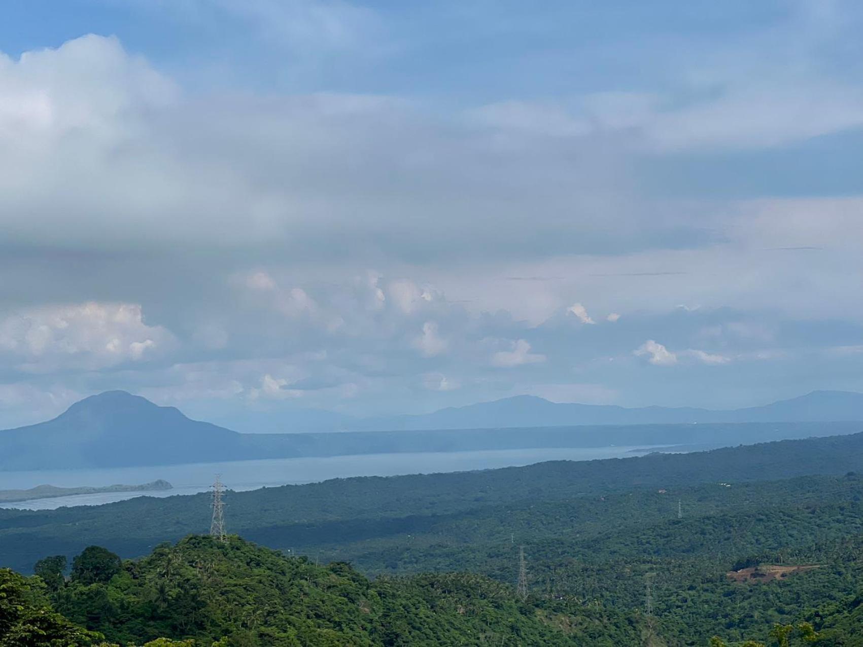 Splendido Tagagtay Taal Lake Staycation Free Parking Netflix No Free Pool Tagaytay City Ngoại thất bức ảnh
