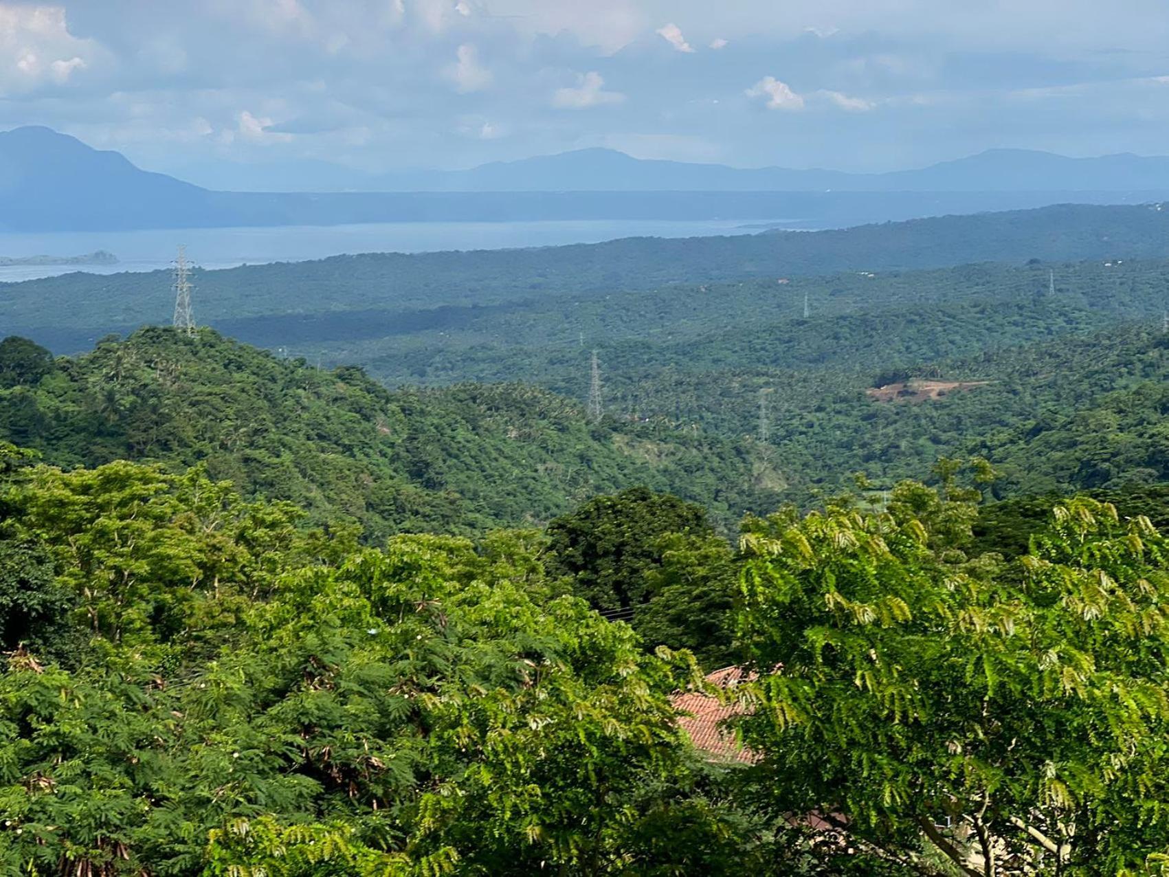 Splendido Tagagtay Taal Lake Staycation Free Parking Netflix No Free Pool Tagaytay City Ngoại thất bức ảnh