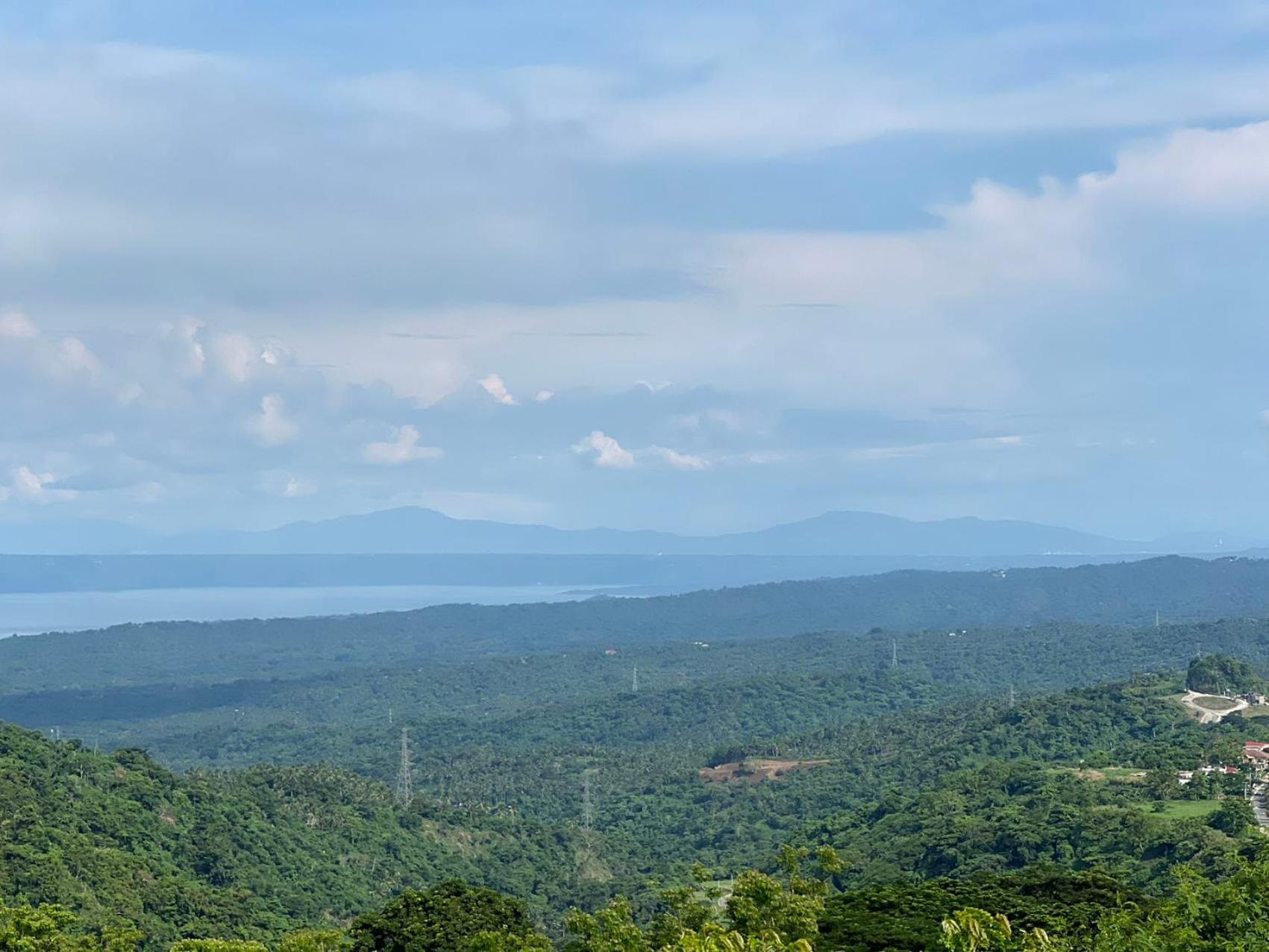 Splendido Tagagtay Taal Lake Staycation Free Parking Netflix No Free Pool Tagaytay City Ngoại thất bức ảnh