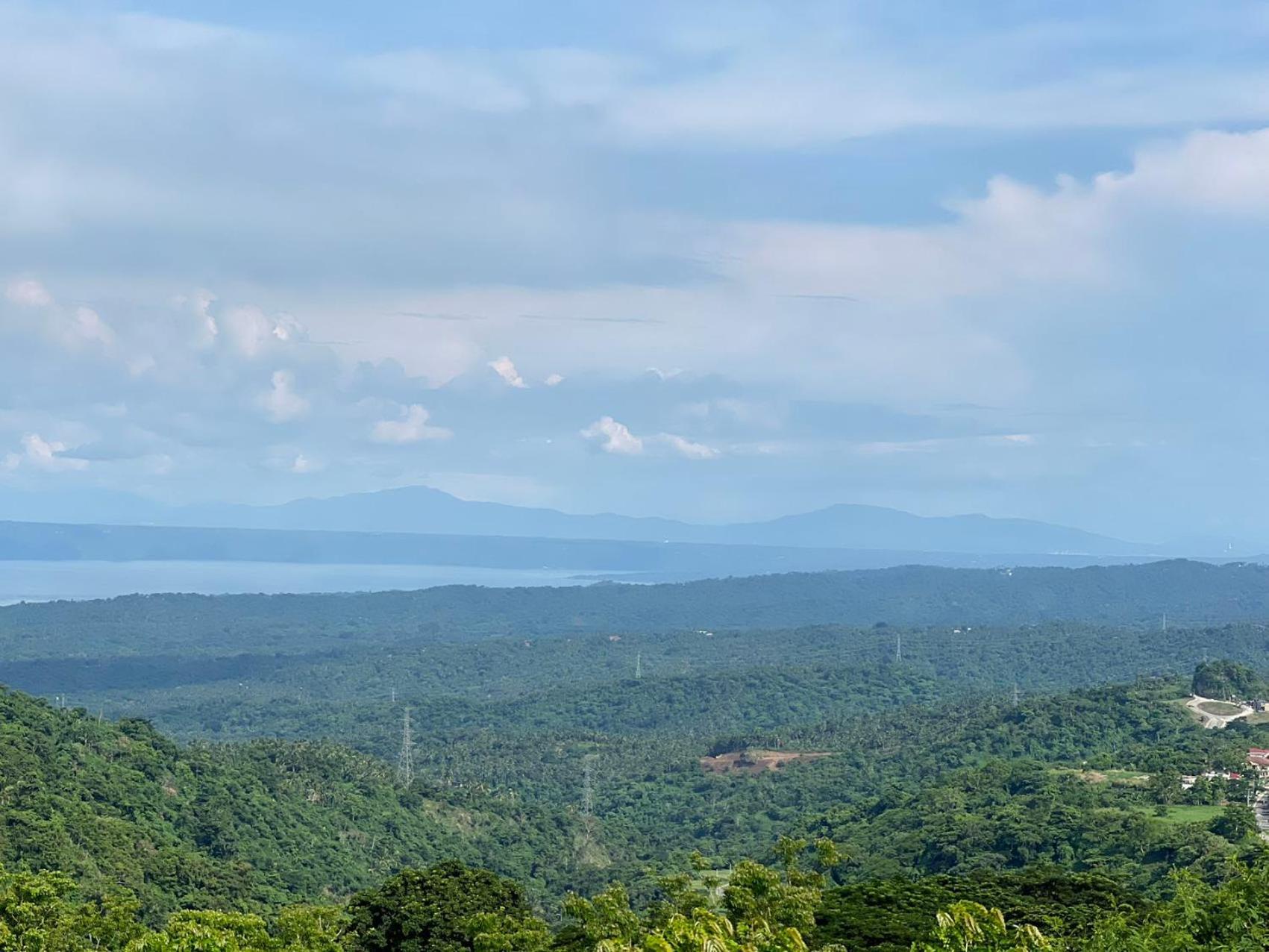 Splendido Tagagtay Taal Lake Staycation Free Parking Netflix No Free Pool Tagaytay City Ngoại thất bức ảnh