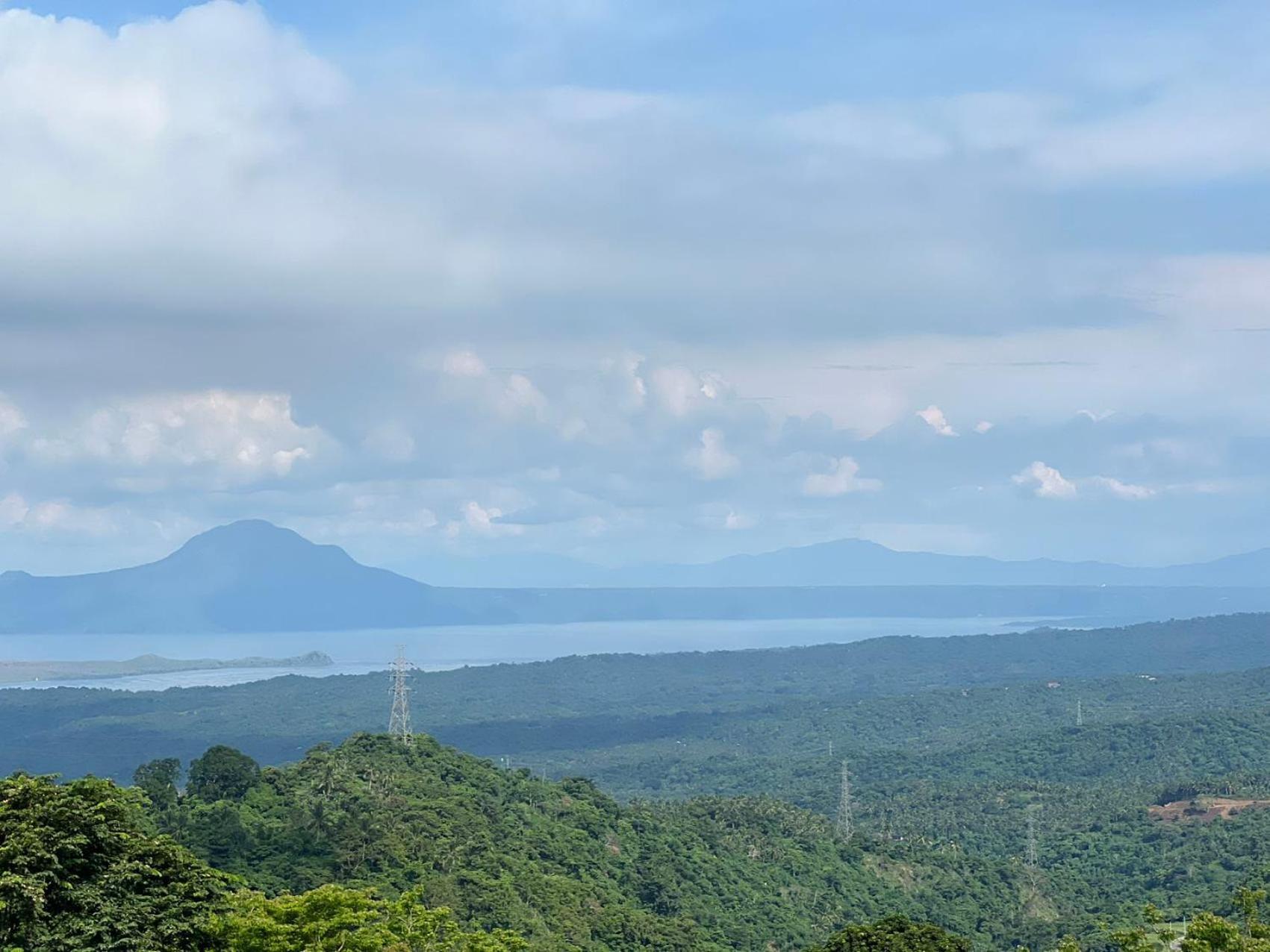 Splendido Tagagtay Taal Lake Staycation Free Parking Netflix No Free Pool Tagaytay City Ngoại thất bức ảnh