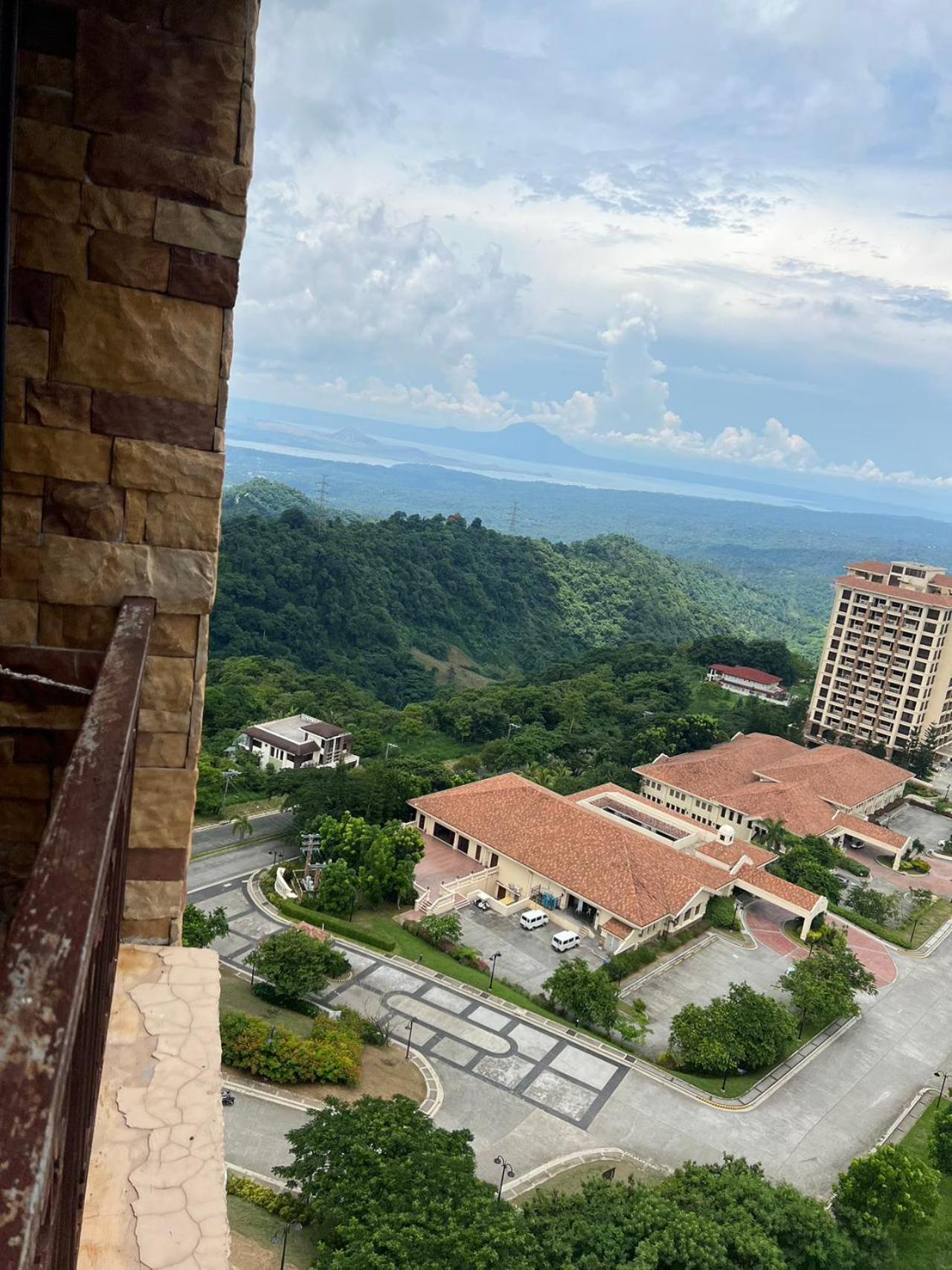Splendido Tagagtay Taal Lake Staycation Free Parking Netflix No Free Pool Tagaytay City Ngoại thất bức ảnh