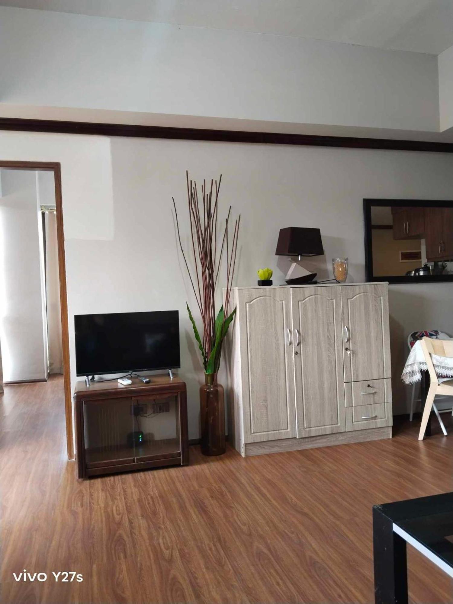 Splendido Tagagtay Taal Lake Staycation Free Parking Netflix No Free Pool Tagaytay City Ngoại thất bức ảnh